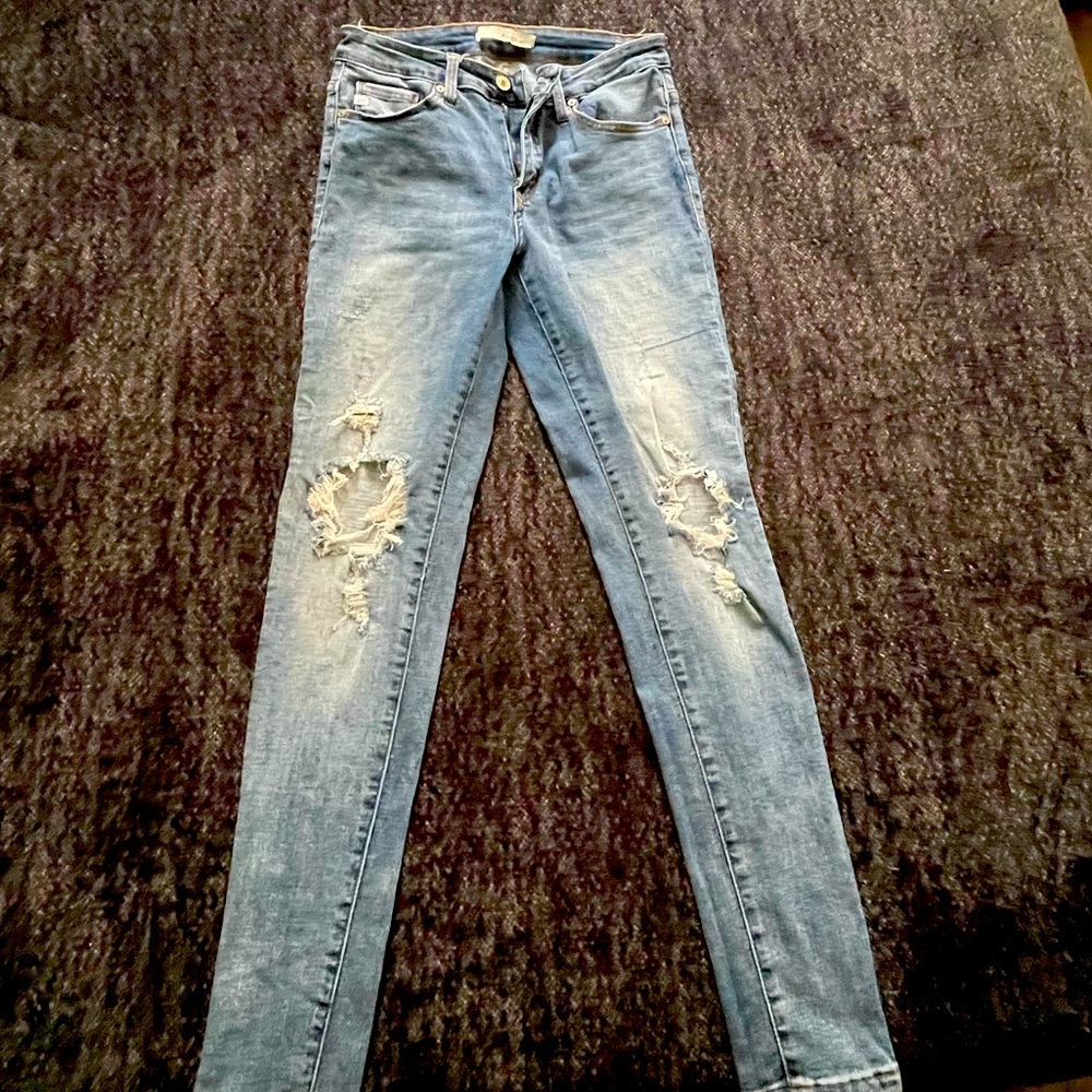 skinny jeans